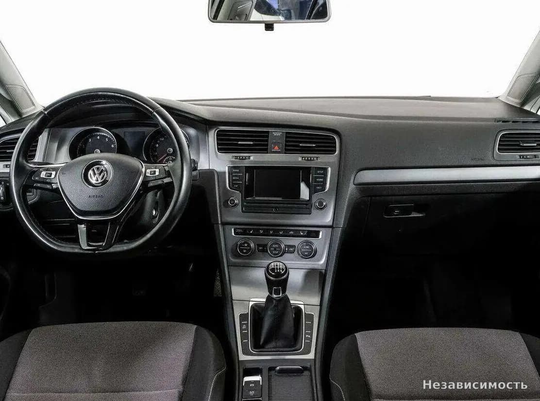 Volkswagen Golf 2014 с пробегом — фото 8