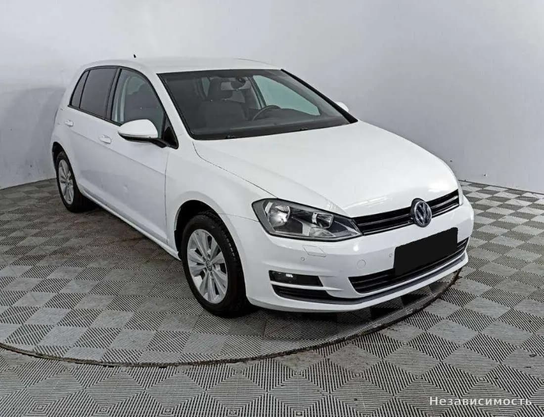 Volkswagen Golf 2014 с пробегом — фото 3