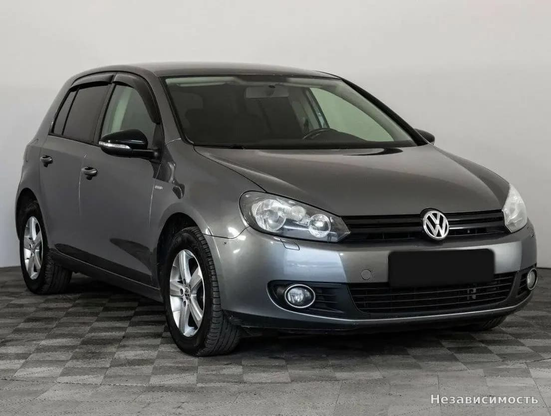 Volkswagen Golf 2012 с пробегом — фото 3
