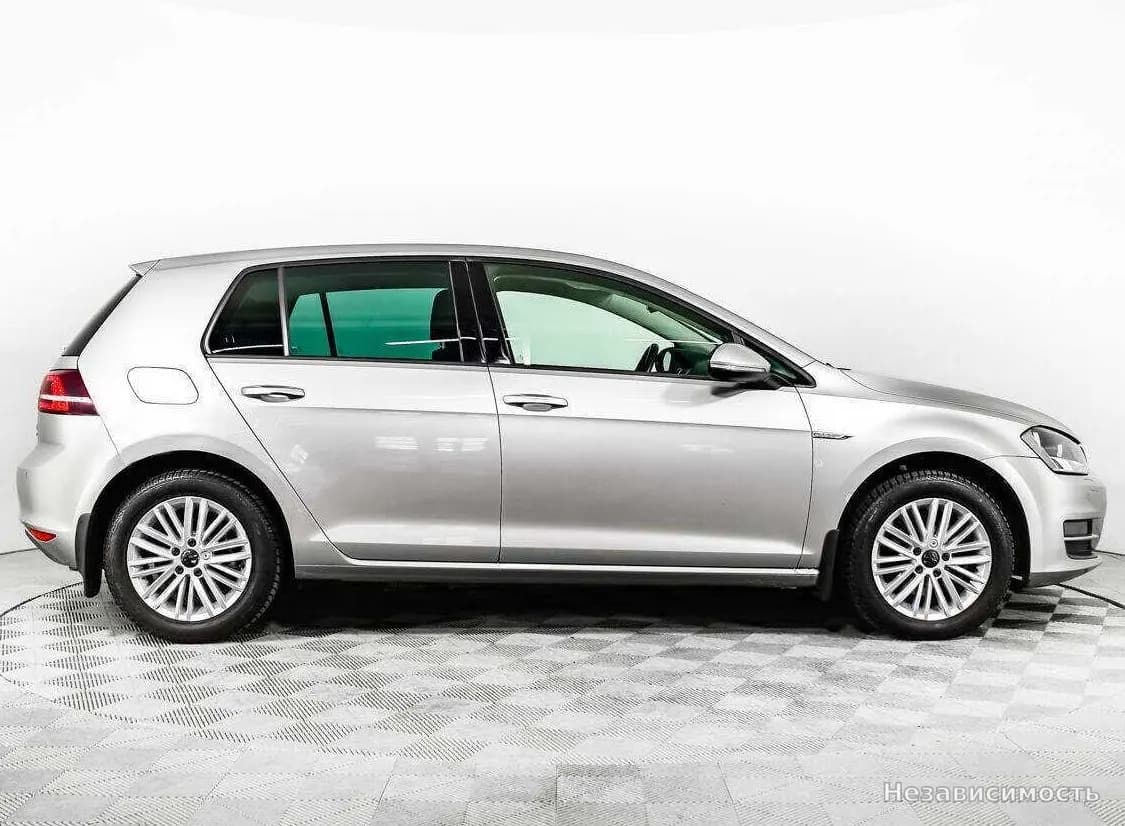 Volkswagen Golf 2014 с пробегом — фото 4