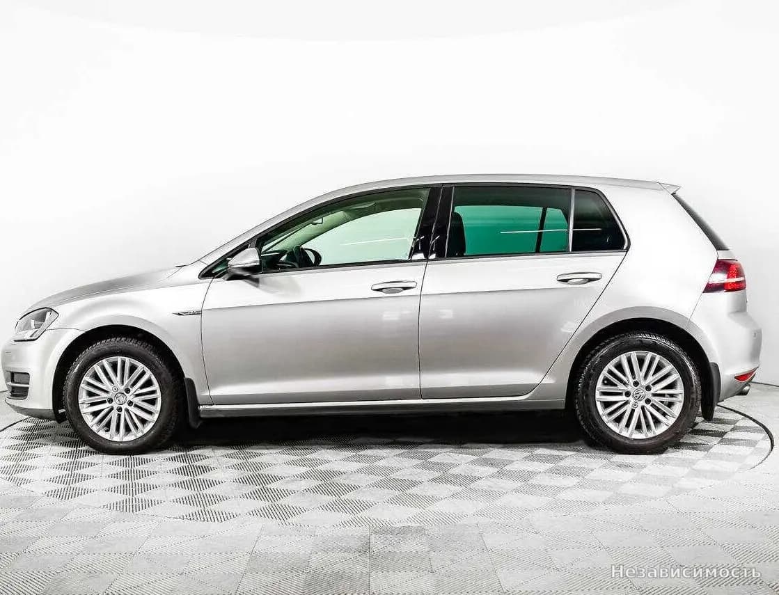 Volkswagen Golf 2014 с пробегом — фото 8