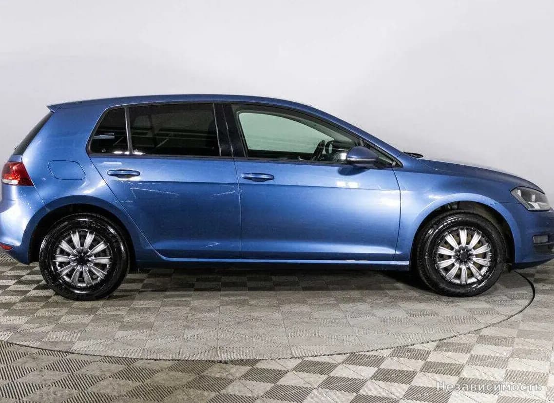 Volkswagen Golf 2013 с пробегом — фото 4
