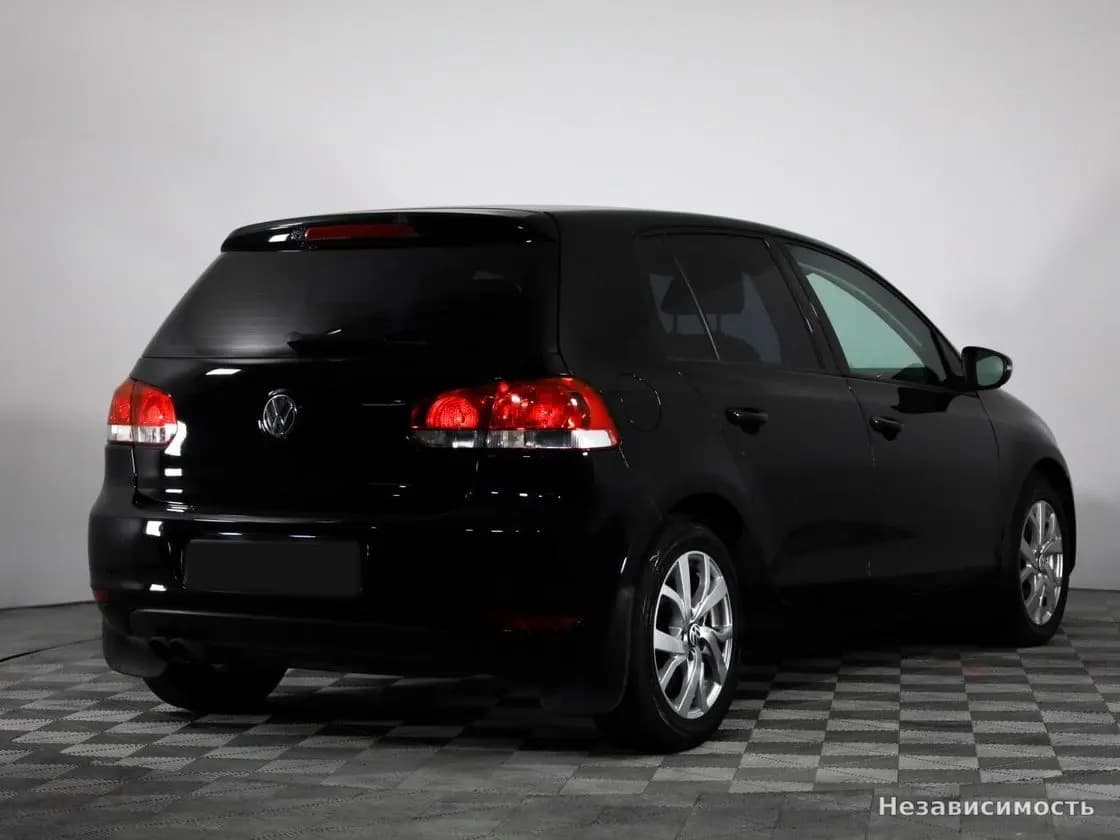 Volkswagen Golf 2012 с пробегом — фото 5