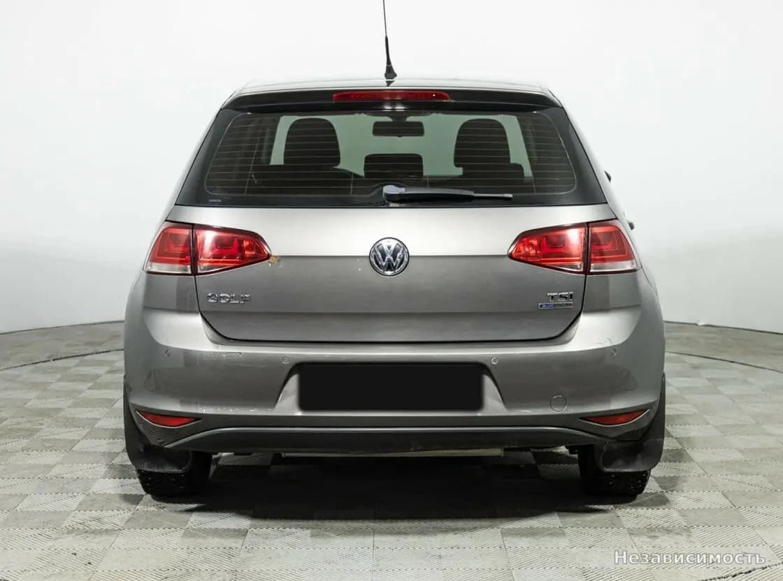 Volkswagen Golf 2013 с пробегом — фото 6