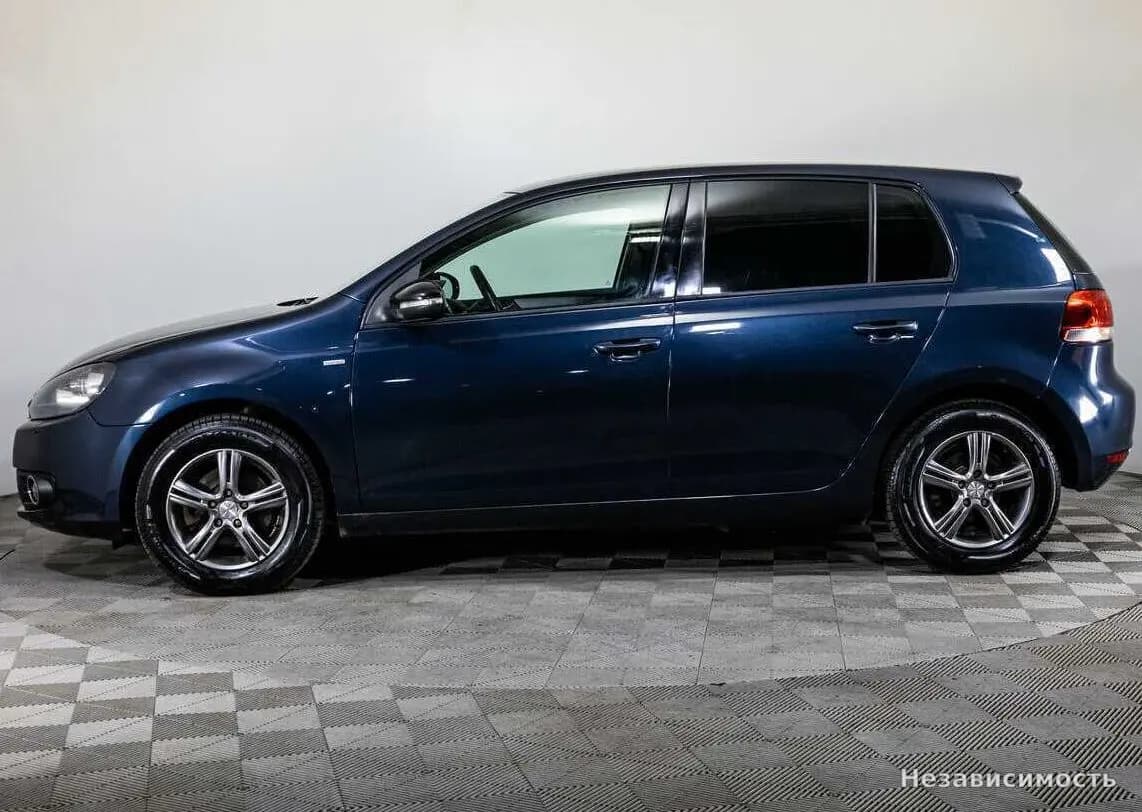 Volkswagen Golf 2012 с пробегом — фото 8
