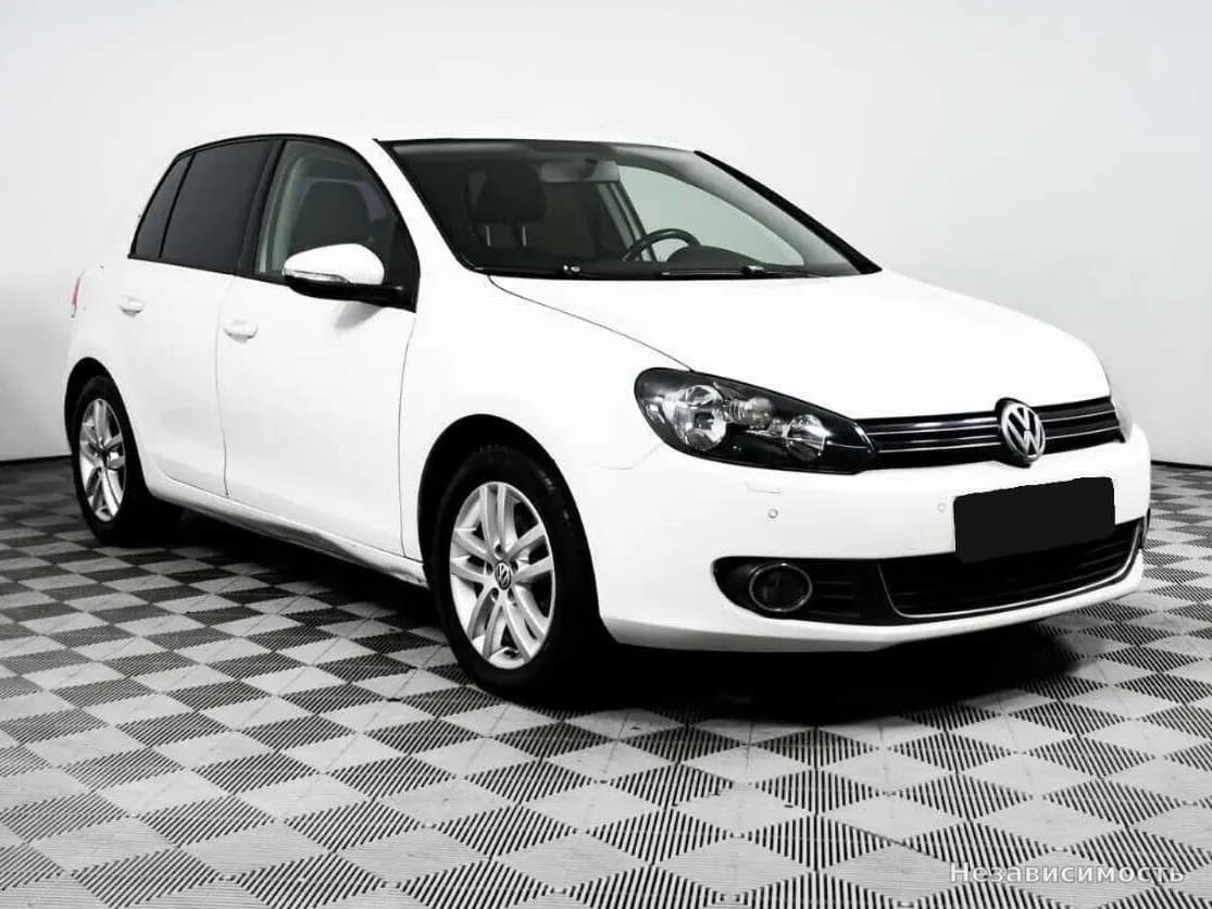 Volkswagen Golf 2012 с пробегом — фото 3