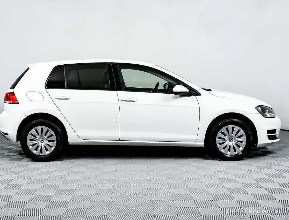 Volkswagen Golf 2015 с пробегом — фото 4
