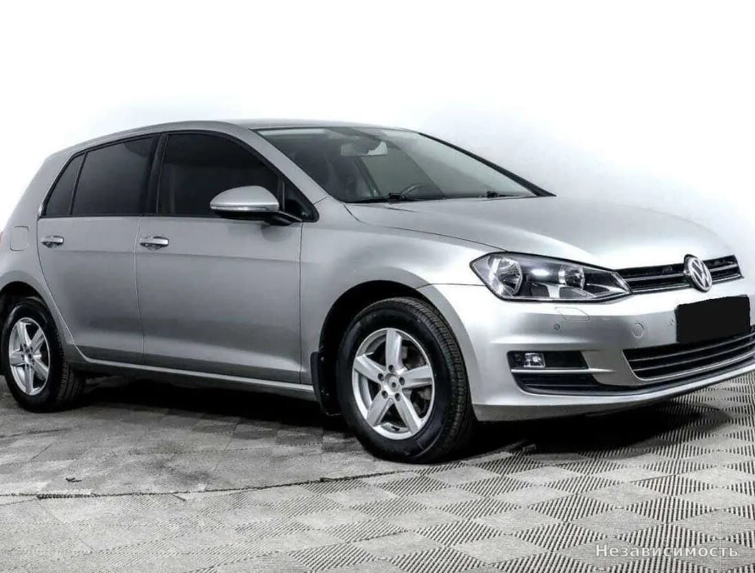 Volkswagen Golf 2014 с пробегом — фото 3