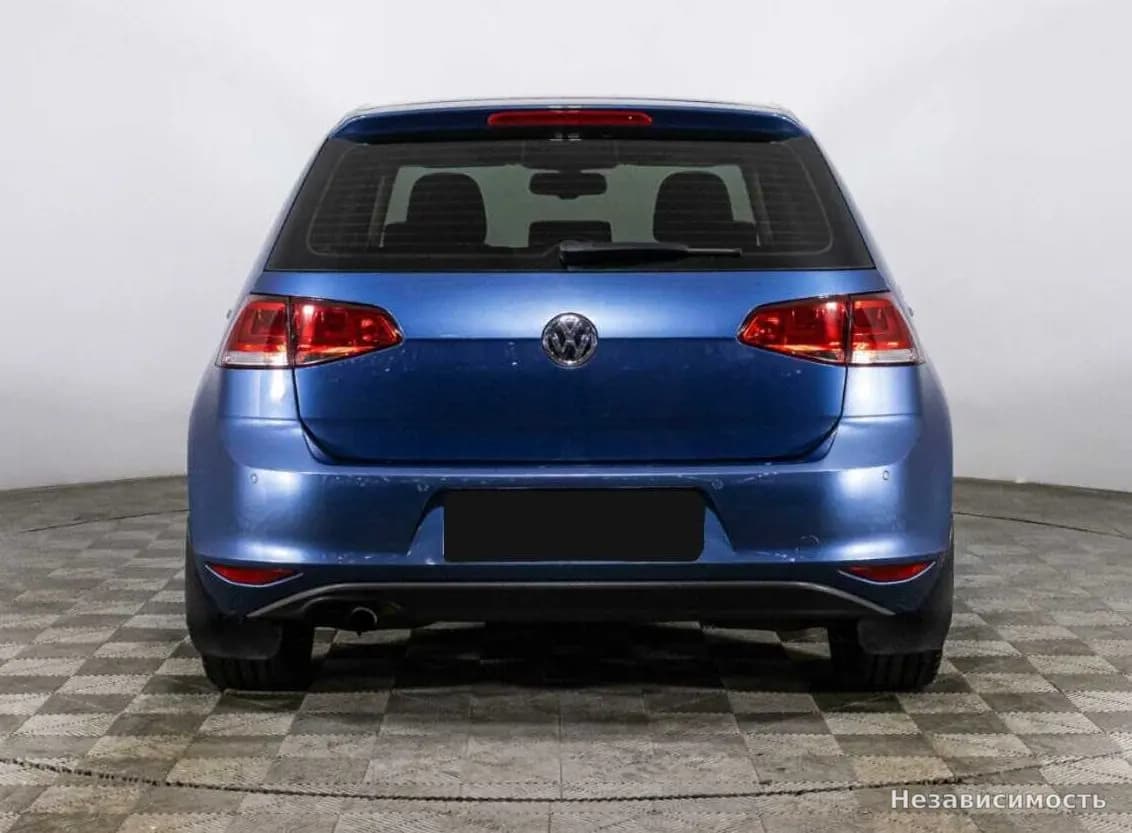 Volkswagen Golf 2012 с пробегом — фото 6