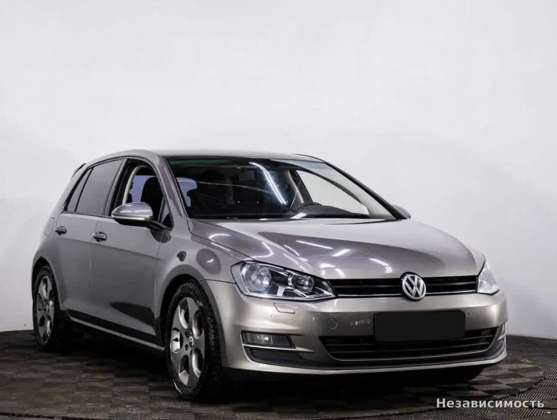 Volkswagen Golf 2013 с пробегом — фото 3