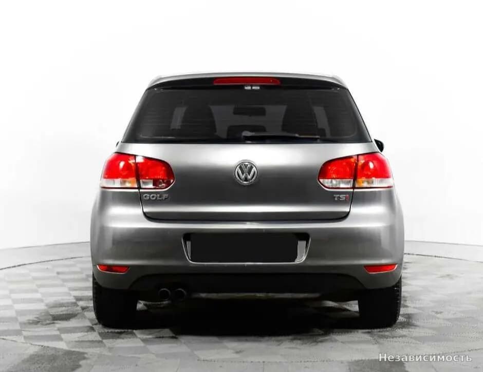 Volkswagen Golf 2012 с пробегом — фото 6