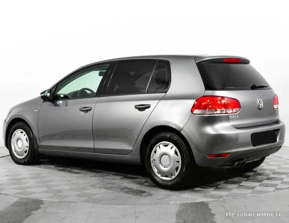 Volkswagen Golf 2012 с пробегом — фото 7