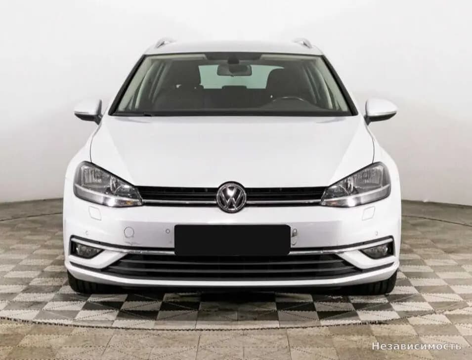 Volkswagen Golf 2018 с пробегом — фото 2