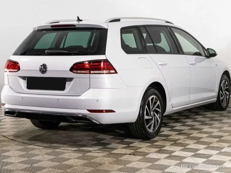 Volkswagen Golf 2018 с пробегом — фото 5