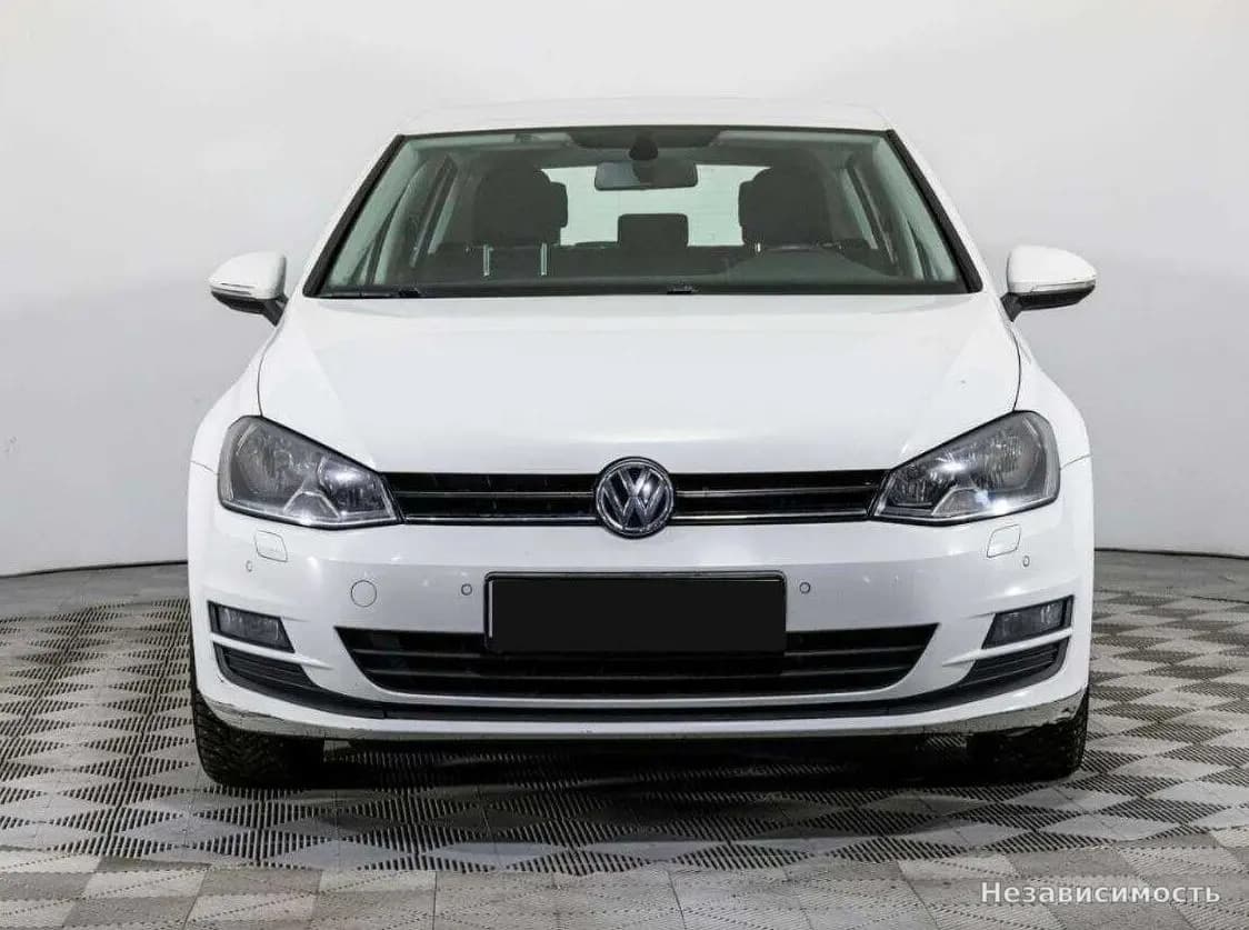 Volkswagen Golf 2013 с пробегом — фото 2