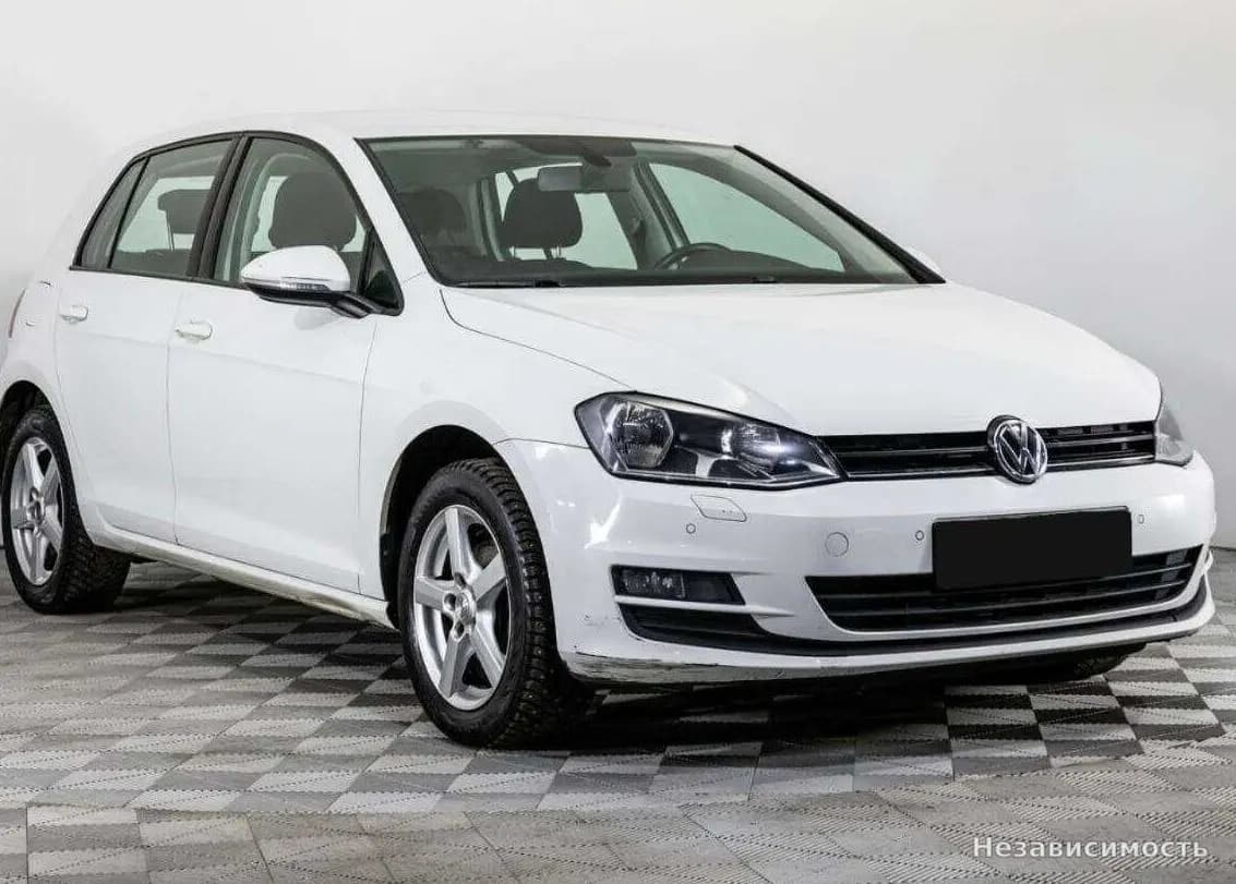 Volkswagen Golf 2013 с пробегом — фото 3