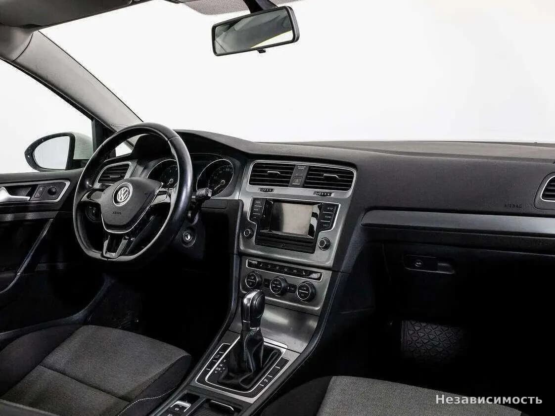 Volkswagen Golf 2013 с пробегом — фото 9