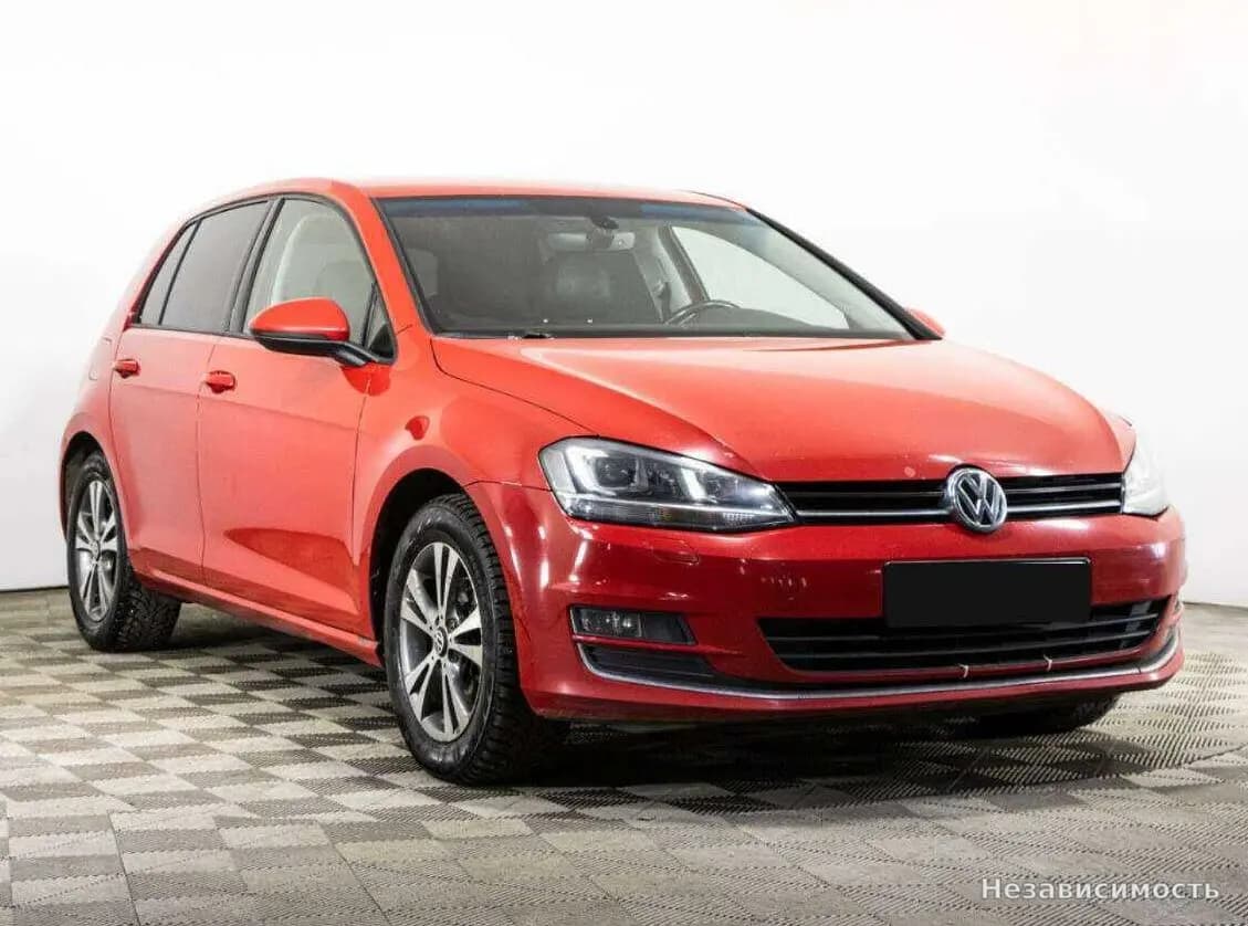Volkswagen Golf 2013 с пробегом — фото 3
