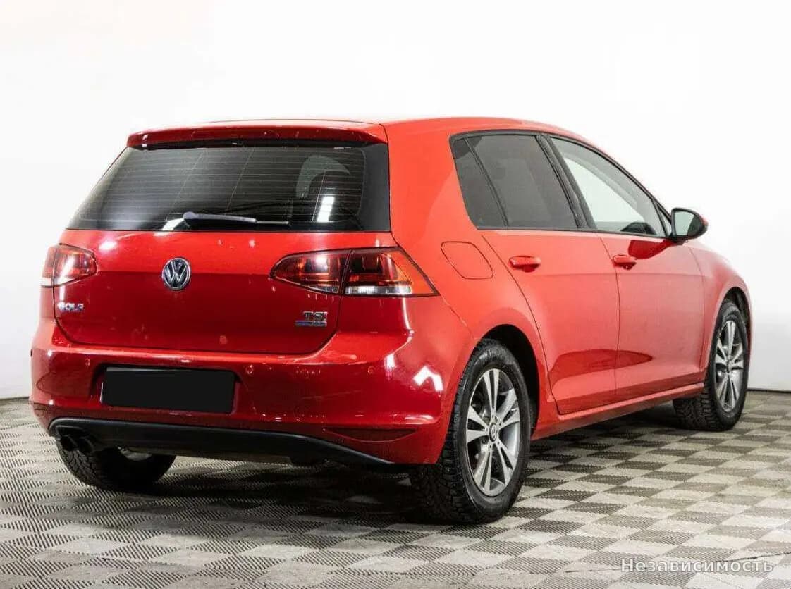 Volkswagen Golf 2013 с пробегом — фото 5
