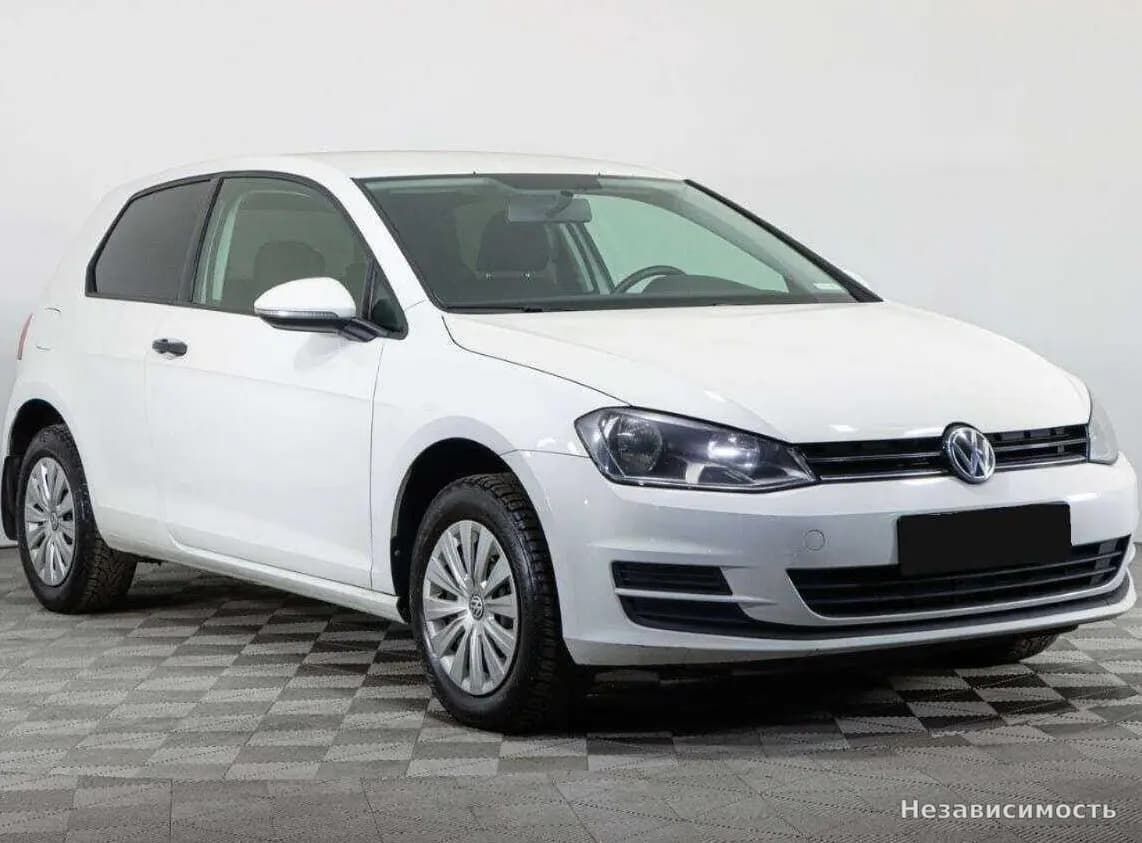 Volkswagen Golf 2013 с пробегом — фото 3