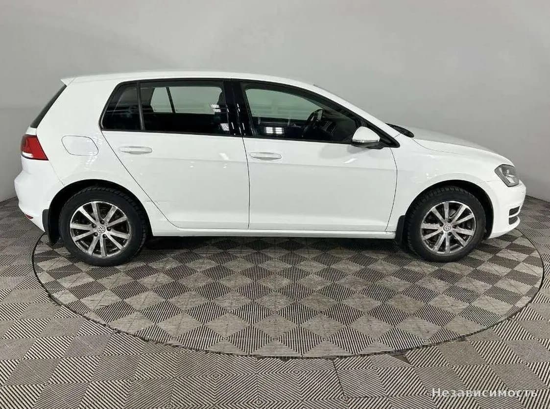 Volkswagen Golf 2015 с пробегом — фото 4