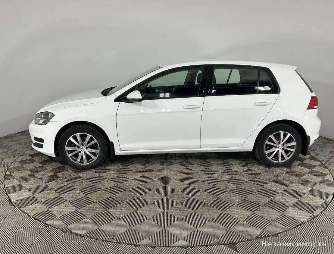 Volkswagen Golf 2015 с пробегом — фото 5
