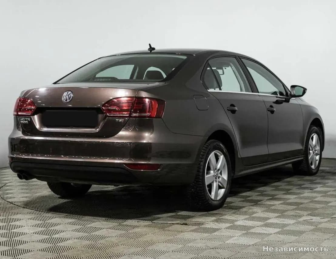 Volkswagen Jetta 2014 с пробегом — фото 7