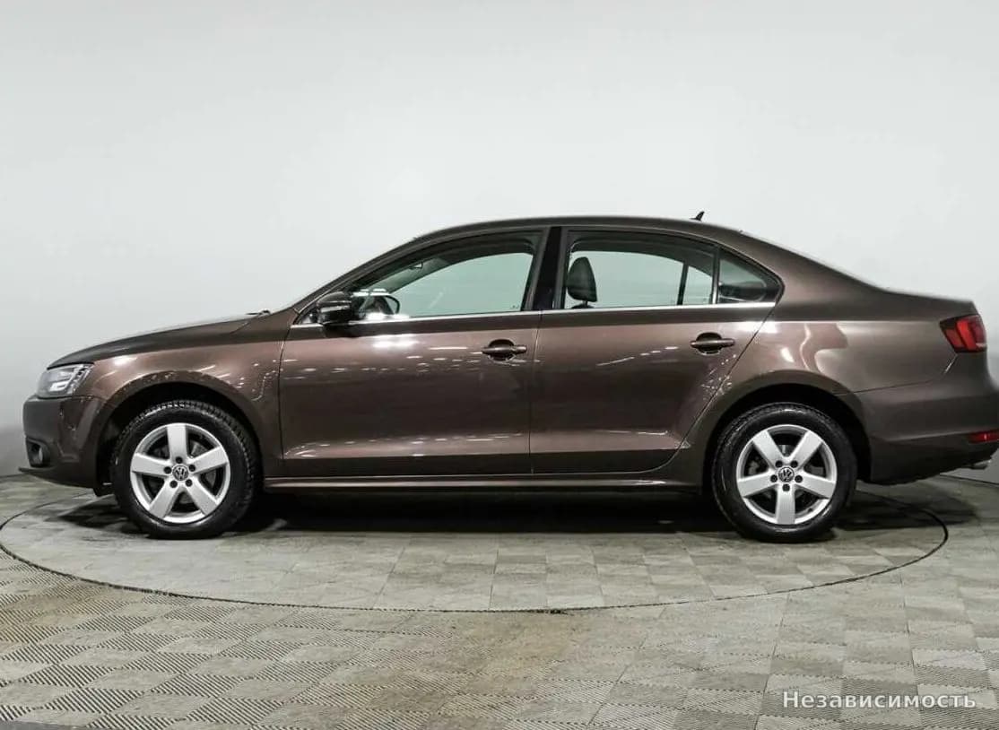 Volkswagen Jetta 2014 с пробегом — фото 8