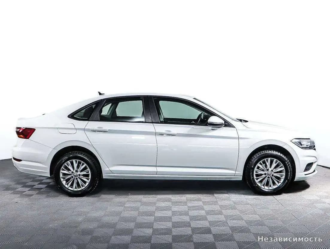 Volkswagen Jetta 2019 с пробегом — фото 4