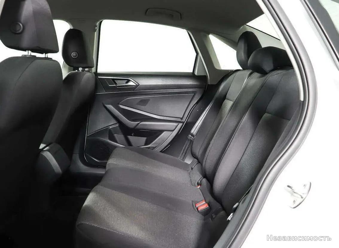 Volkswagen Jetta 2019 с пробегом — фото 10