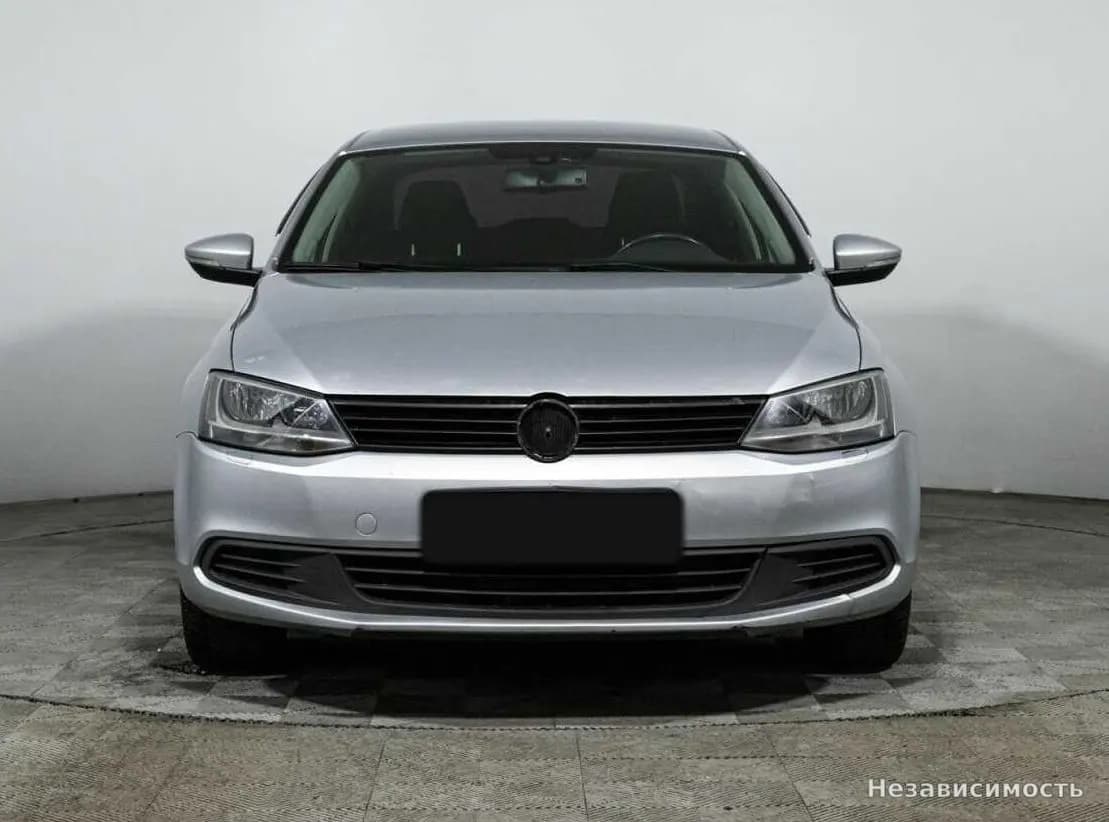 Volkswagen Jetta 2012 с пробегом — фото 2