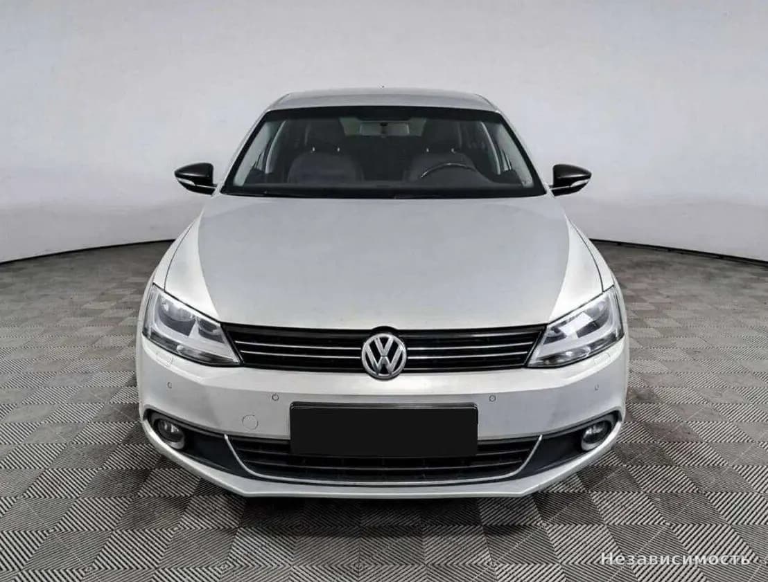 Volkswagen Jetta 2014 с пробегом — фото 2