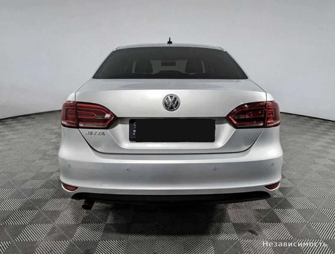 Volkswagen Jetta 2014 с пробегом — фото 5
