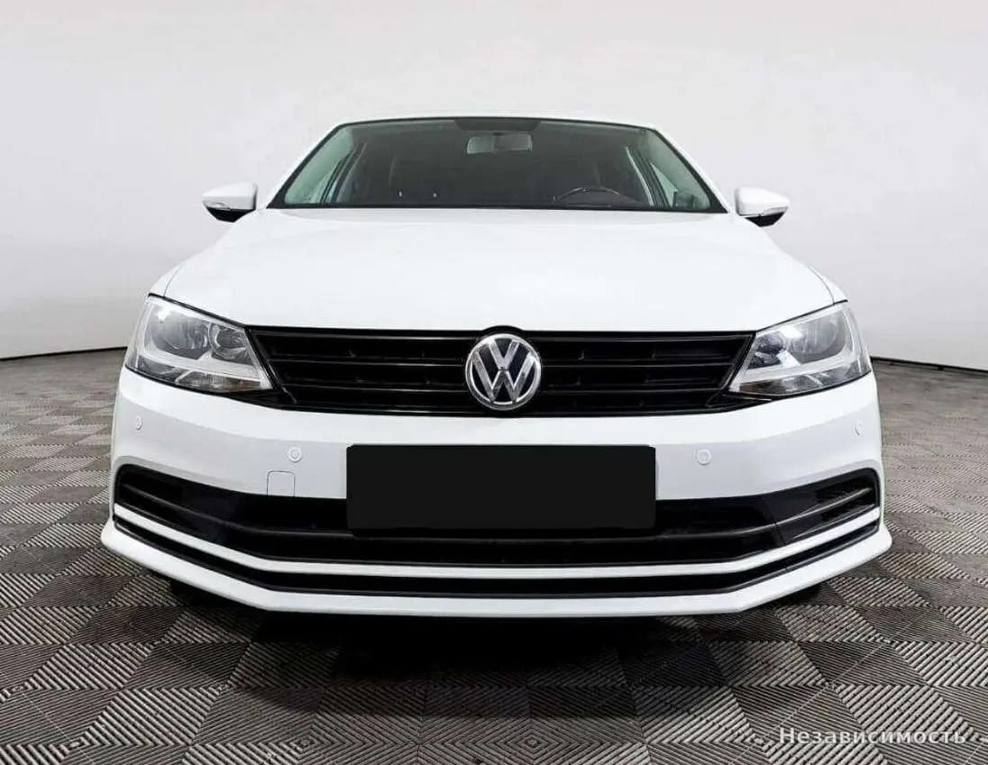 Volkswagen Jetta 2018 с пробегом — фото 2