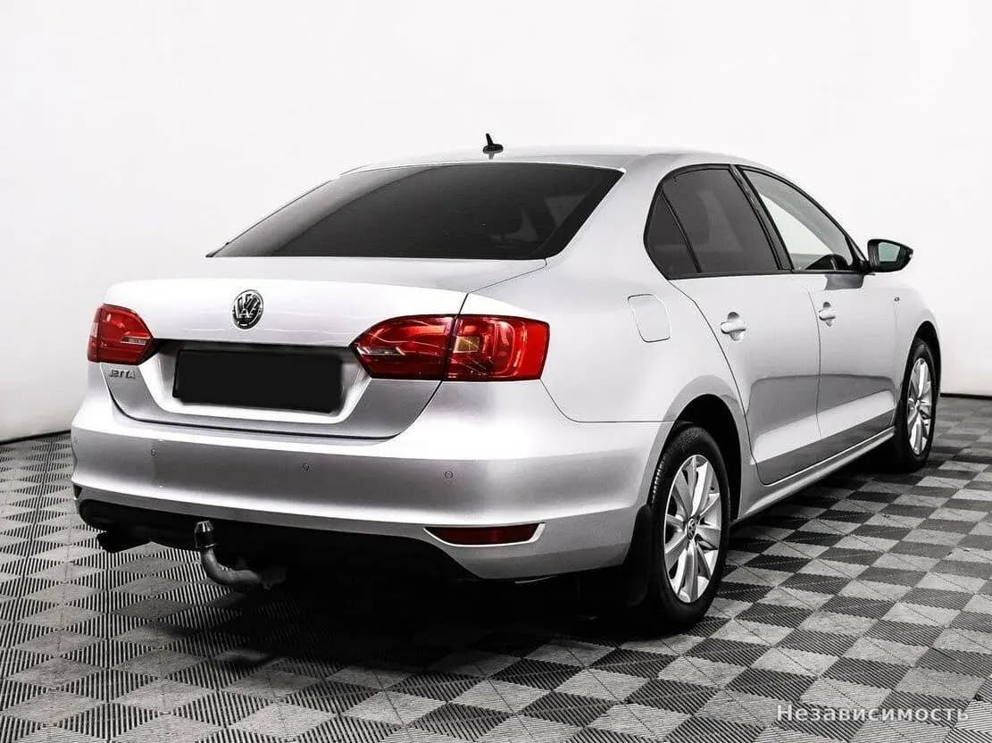 Volkswagen Jetta 2013 с пробегом — фото 5