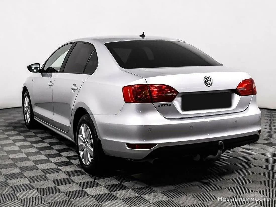 Volkswagen Jetta 2013 с пробегом — фото 7