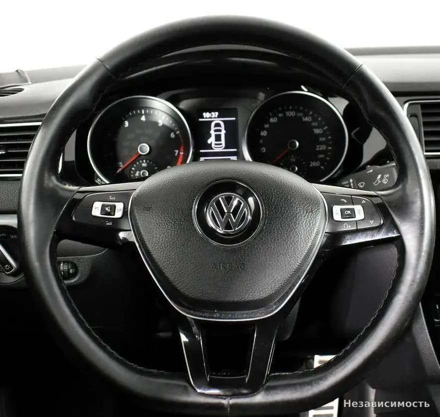 Volkswagen Jetta 2016 с пробегом — фото 7