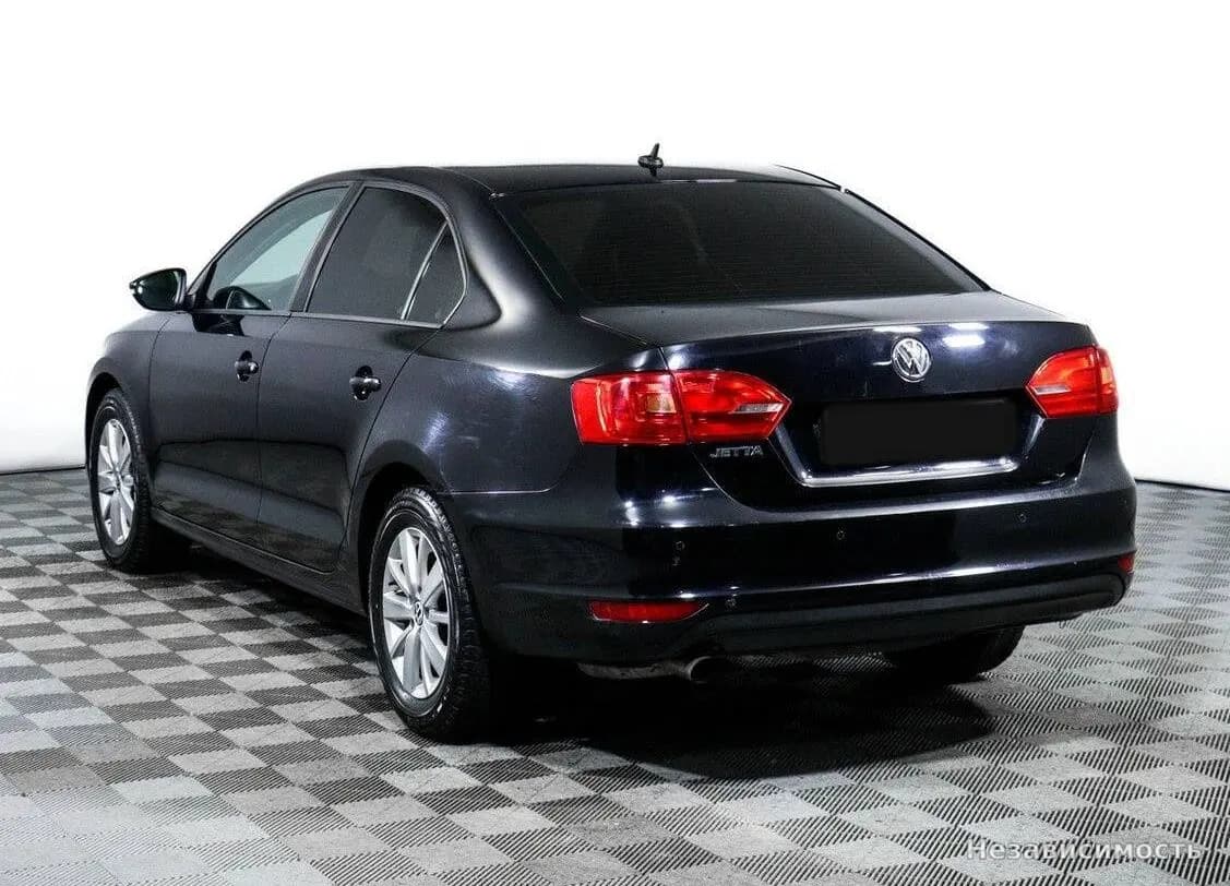 Volkswagen Jetta 2013 с пробегом — фото 7