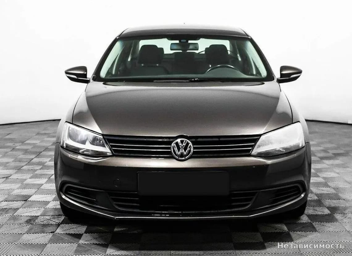Volkswagen Jetta 2013 с пробегом — фото 2