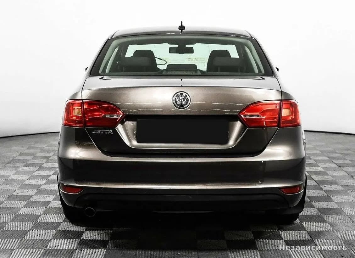 Volkswagen Jetta 2013 с пробегом — фото 6