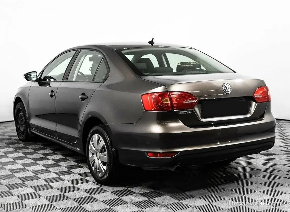 Volkswagen Jetta 2013 с пробегом — фото 7