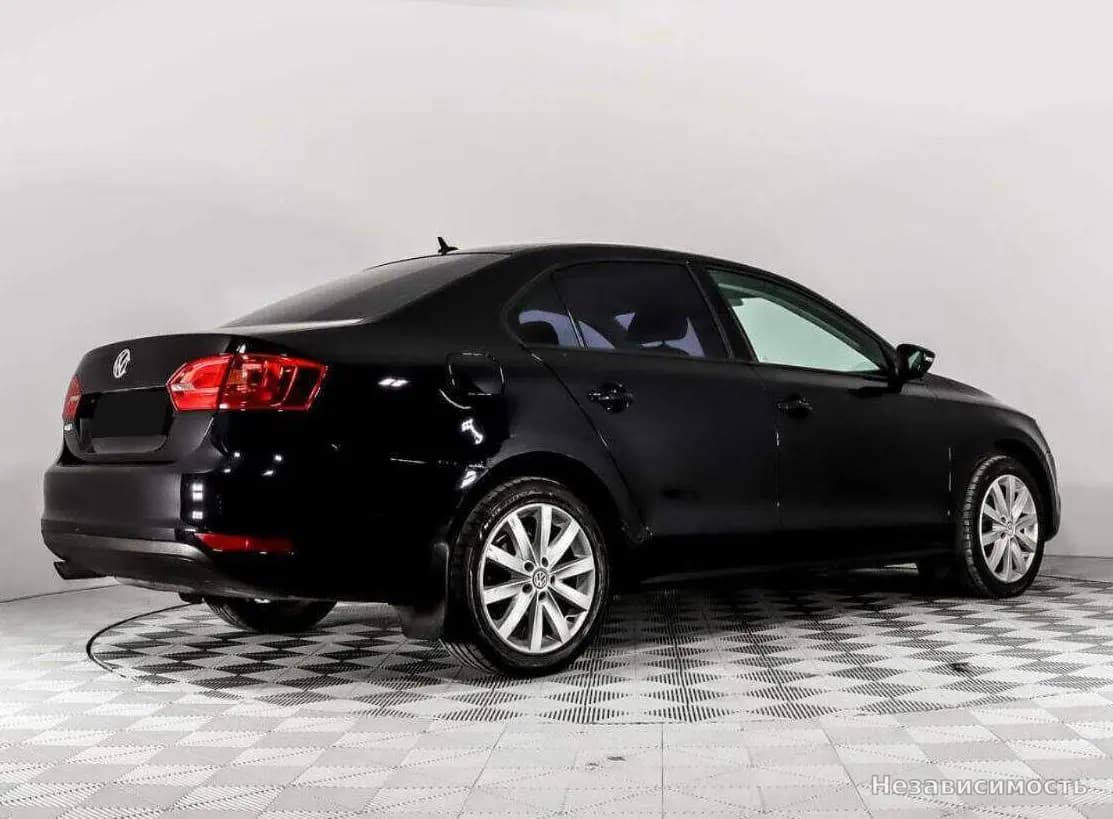 Volkswagen Jetta 2014 с пробегом — фото 5