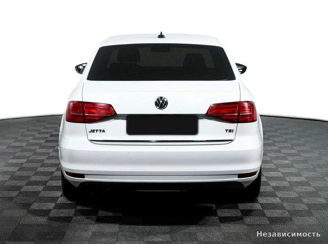 Volkswagen Jetta 2017 с пробегом — фото 6