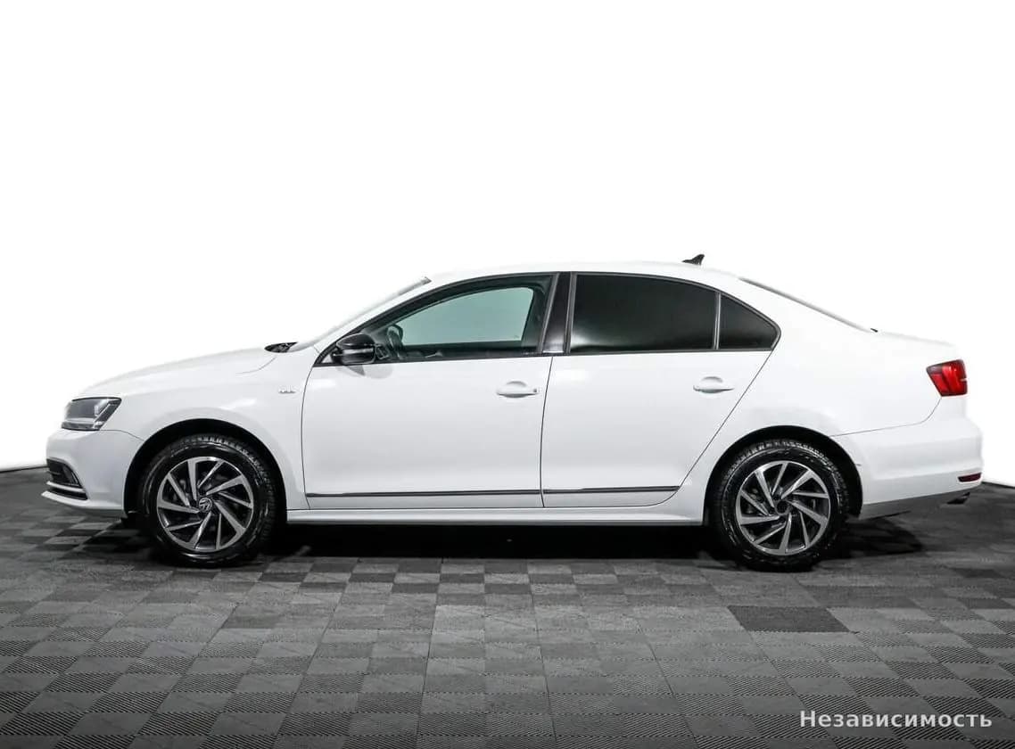 Volkswagen Jetta 2017 с пробегом — фото 8