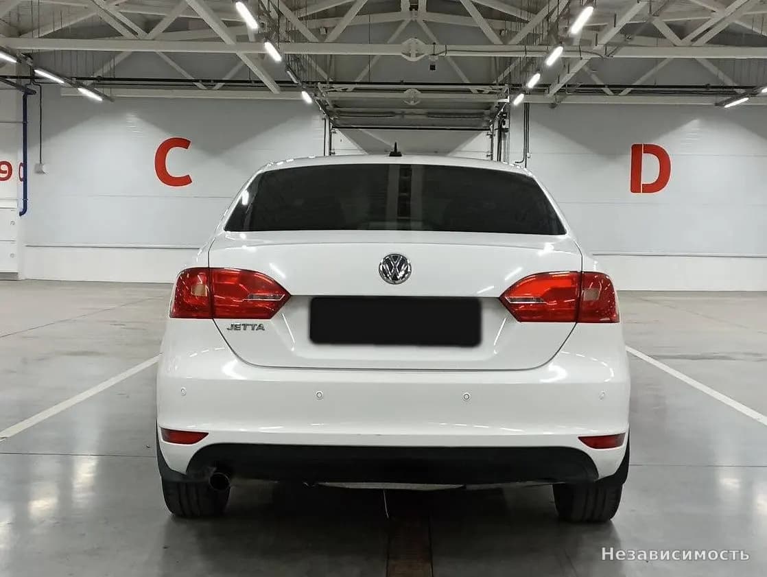 Volkswagen Jetta 2014 с пробегом — фото 6