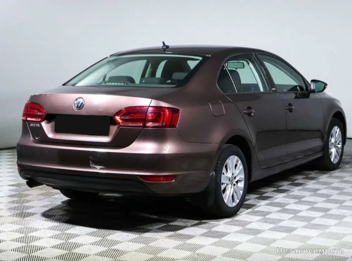 Volkswagen Jetta 2014 с пробегом — фото 5
