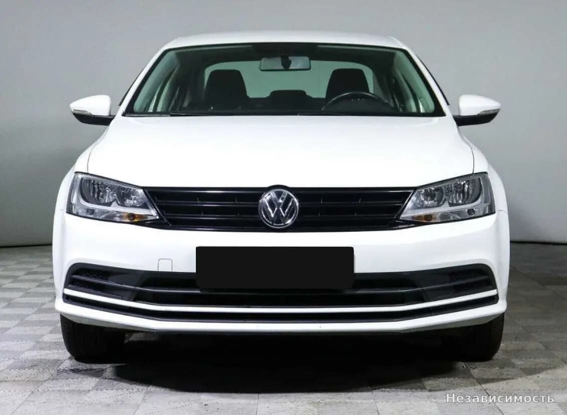 Volkswagen Jetta 2017 с пробегом — фото 2