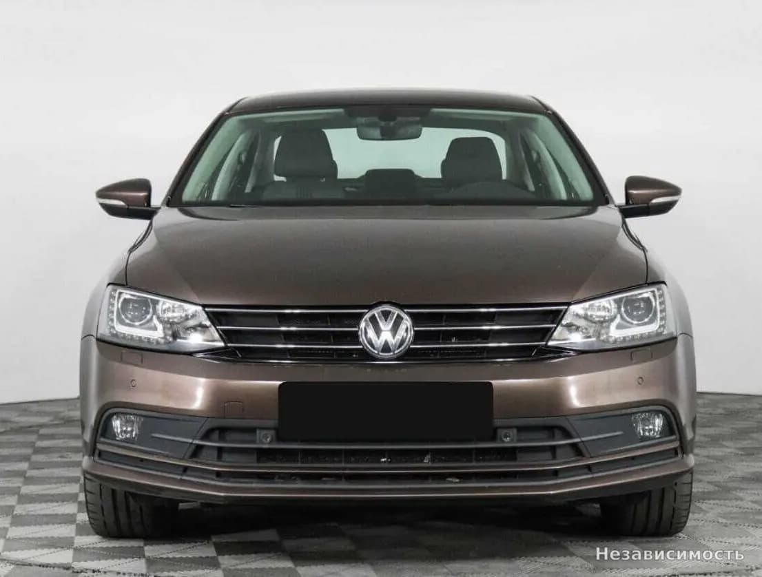 Volkswagen Jetta 2017 с пробегом — фото 2