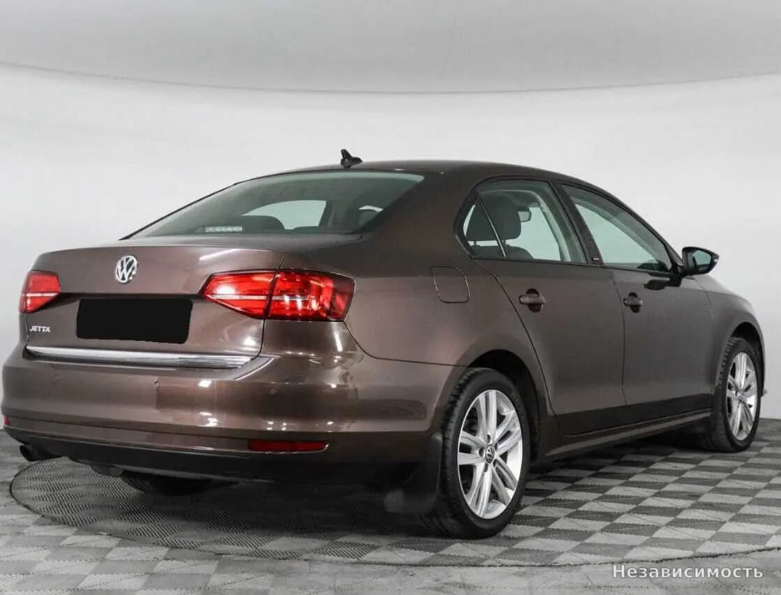 Volkswagen Jetta 2017 с пробегом — фото 5