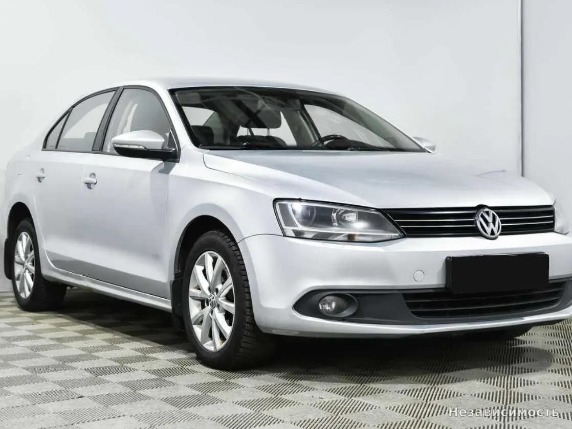 Volkswagen Jetta 2012 с пробегом — фото 3